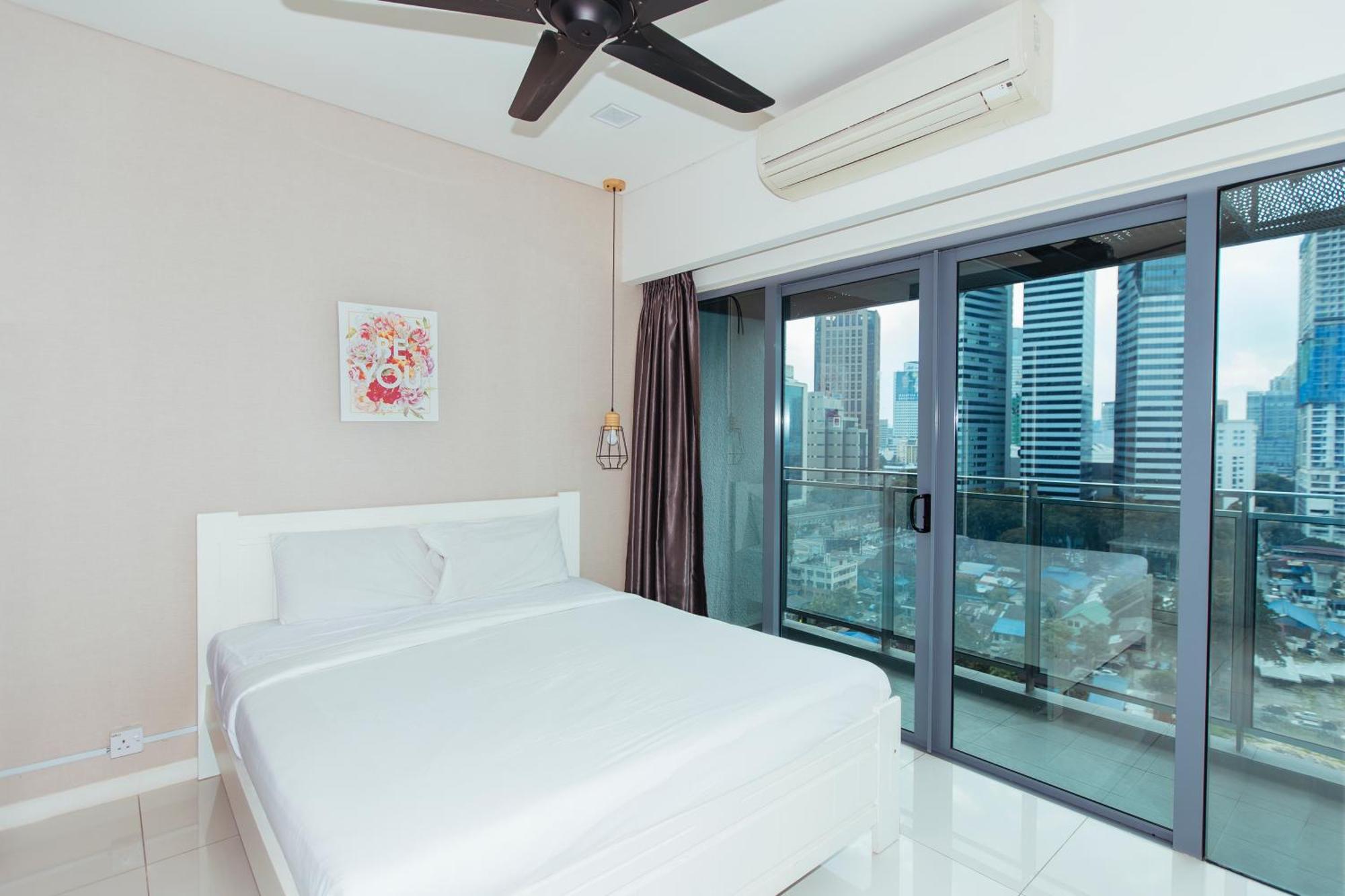 Summer Suites Klcc By Apartx Kuala Lumpur Buitenkant foto